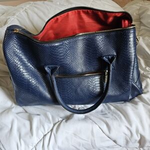 Navy Tote&Carry Vegan Snake Skin Duffle